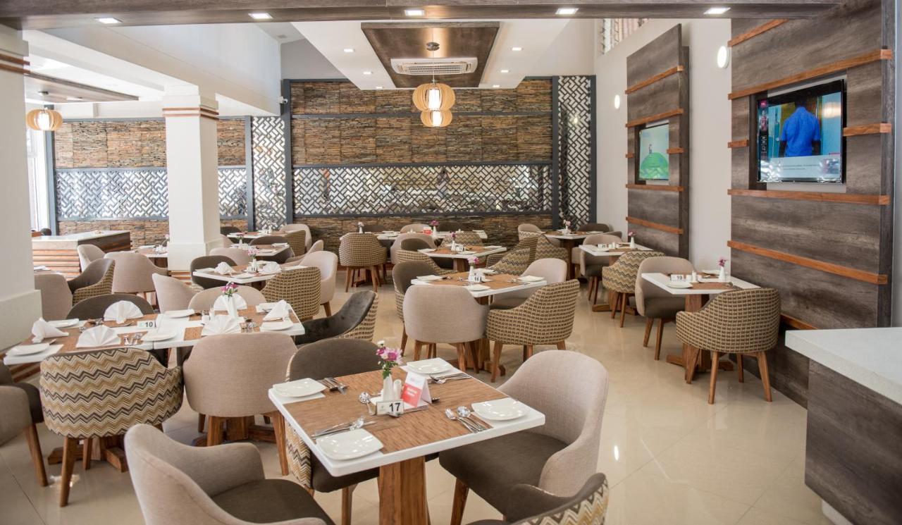 Holiday Inn - Mutare By Ihg Εξωτερικό φωτογραφία