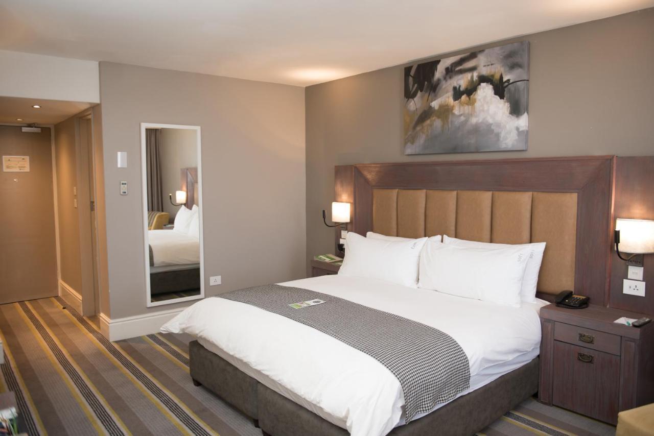 Holiday Inn - Mutare By Ihg Εξωτερικό φωτογραφία