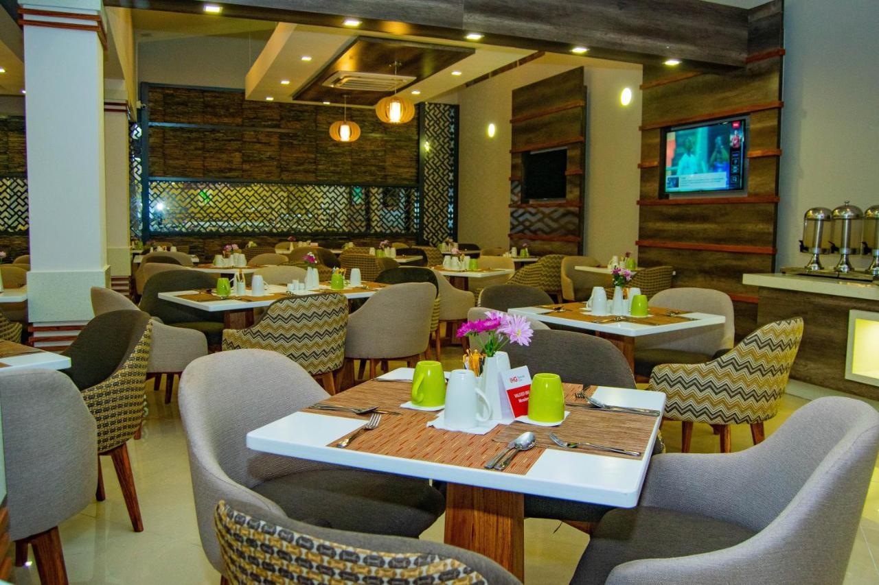 Holiday Inn - Mutare By Ihg Εξωτερικό φωτογραφία