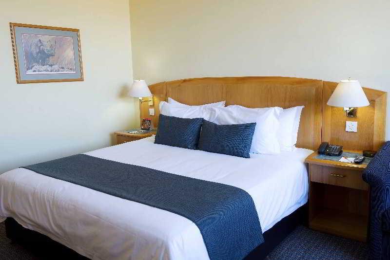 Holiday Inn - Mutare By Ihg Εξωτερικό φωτογραφία