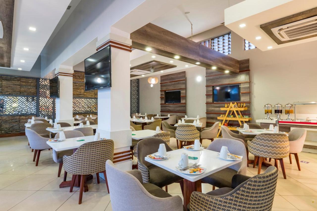 Holiday Inn - Mutare By Ihg Εξωτερικό φωτογραφία