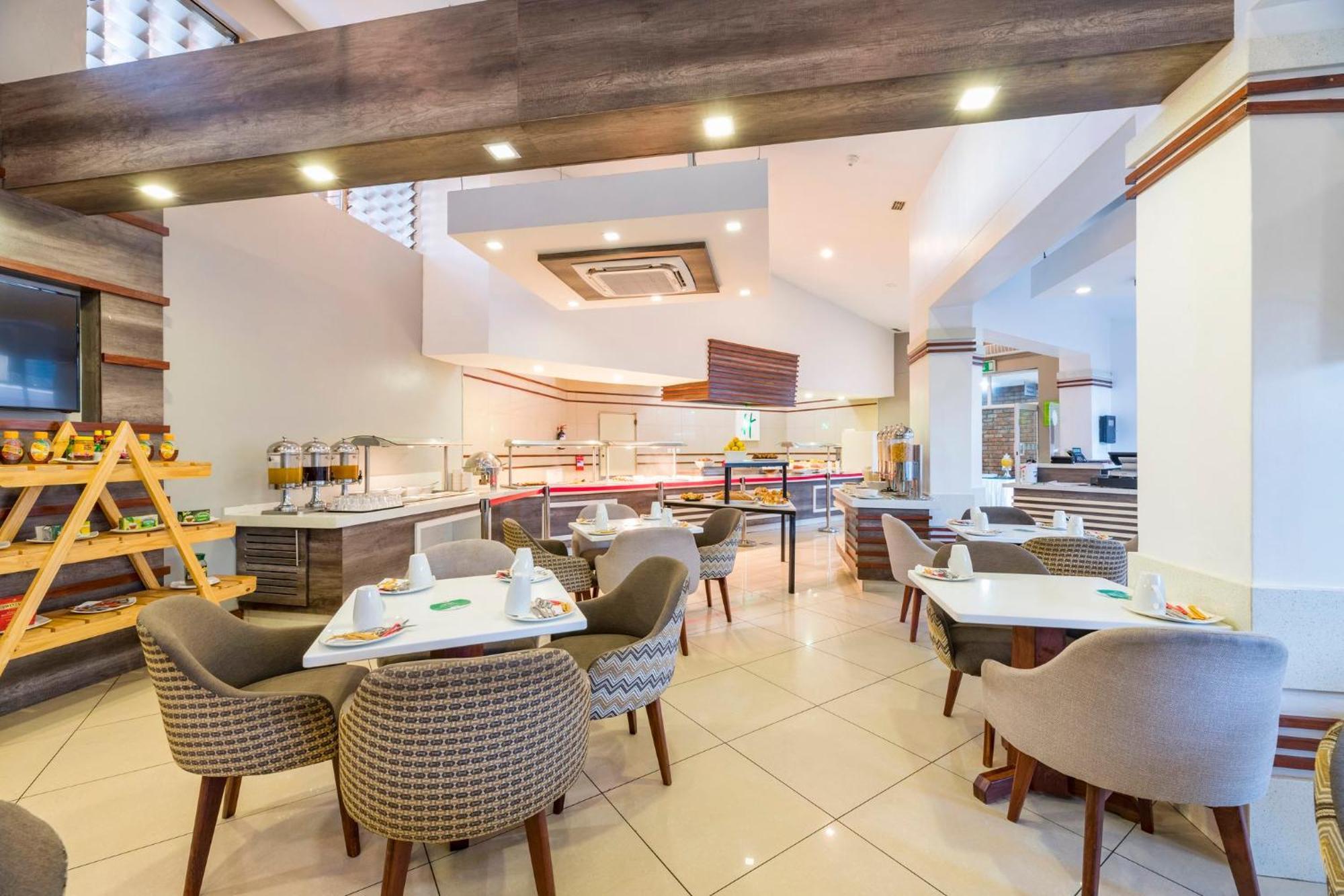 Holiday Inn - Mutare By Ihg Εξωτερικό φωτογραφία